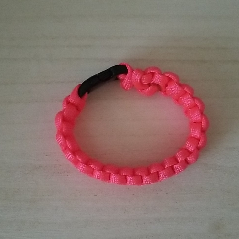 Neon Pink Paracord Bracelet - Picture 6 of 6